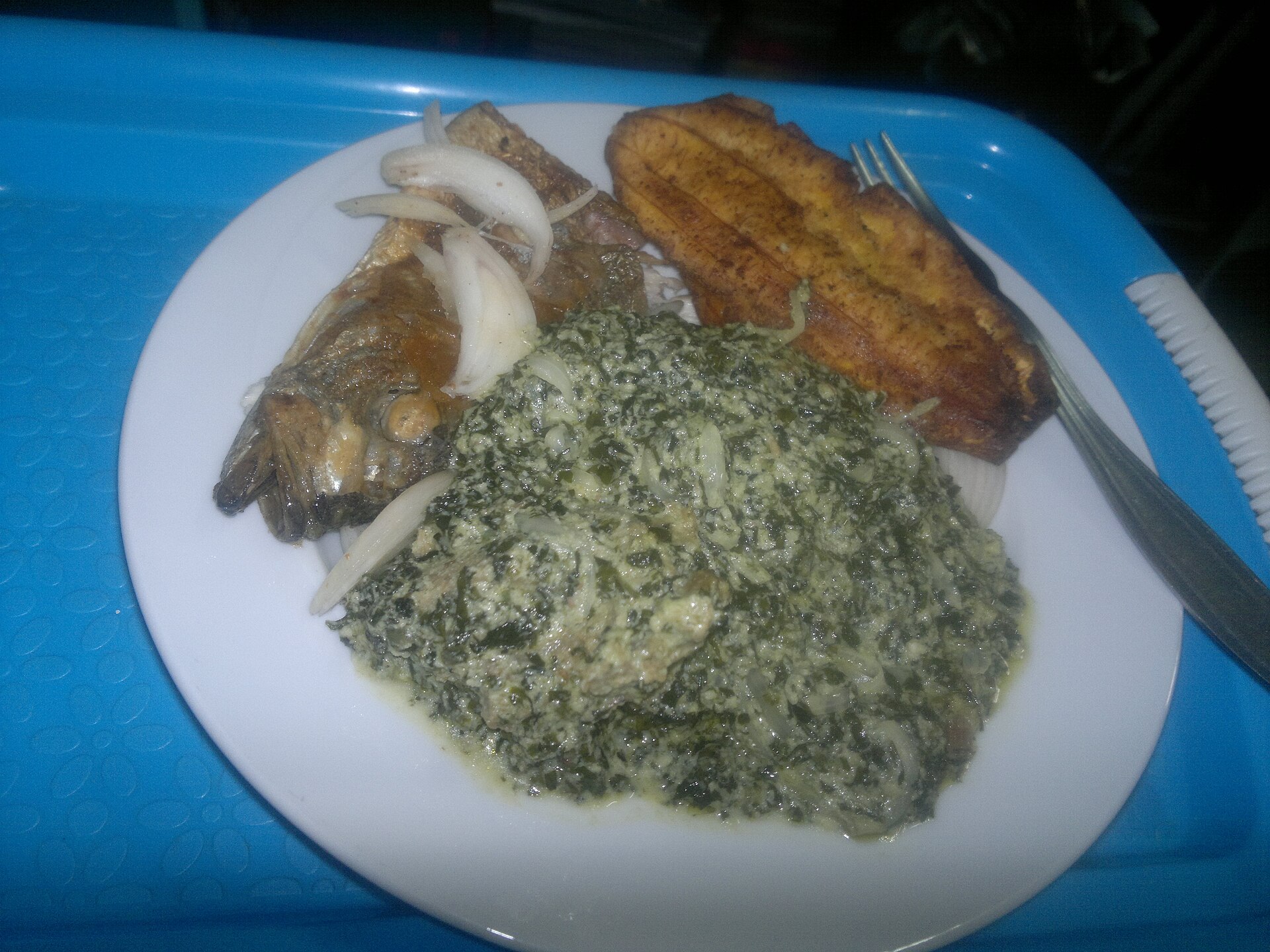 Photo de la recette « Ndolé camerounais aux feuilles amères et aux arachides »