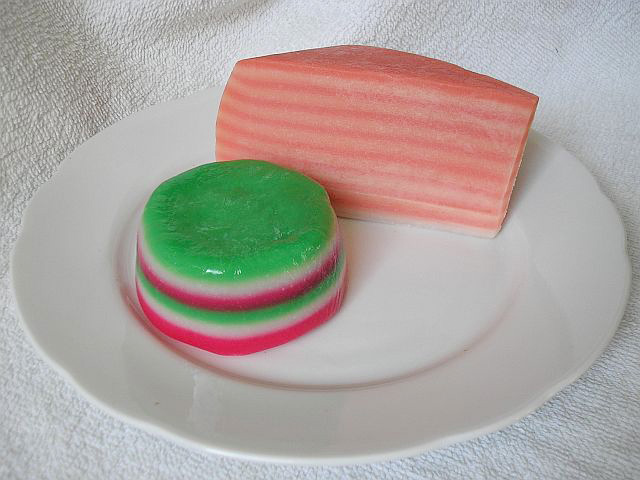 Photo de la recette « Kuih lapis malaisien (gâteau cuit à la vapeur en couches) »