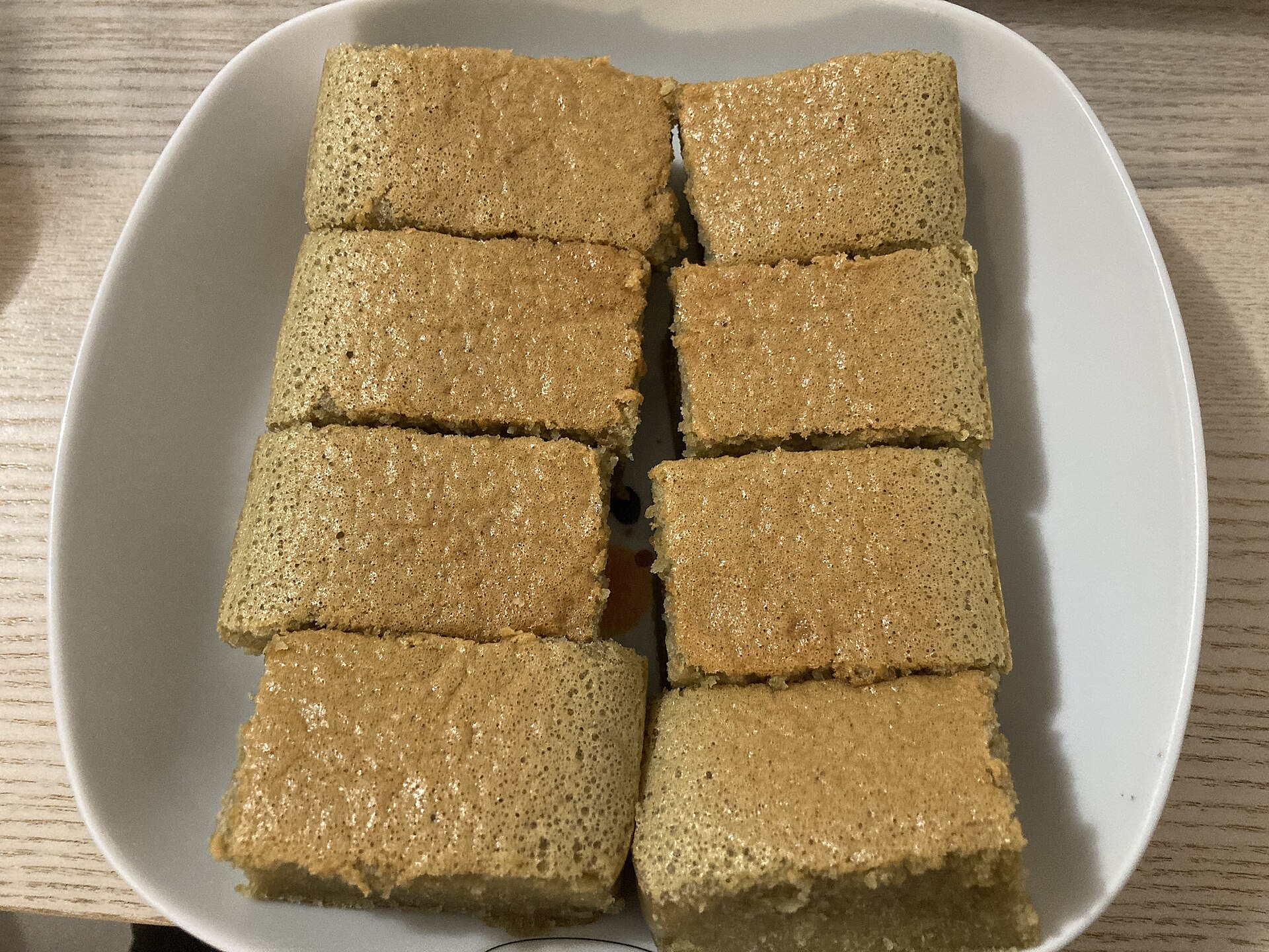 Photo de la recette « Gâteau de Savoie à la levure et à la vanille »