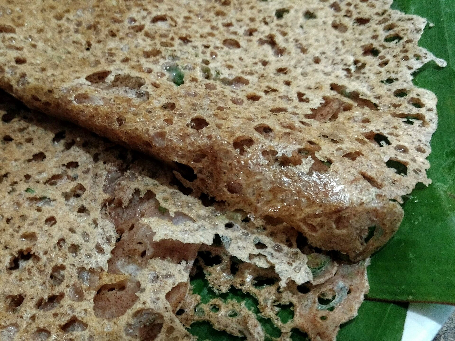 Photo de la recette « Dosa au ragi (crêpe du sud de l'Inde au millet et au riz) »