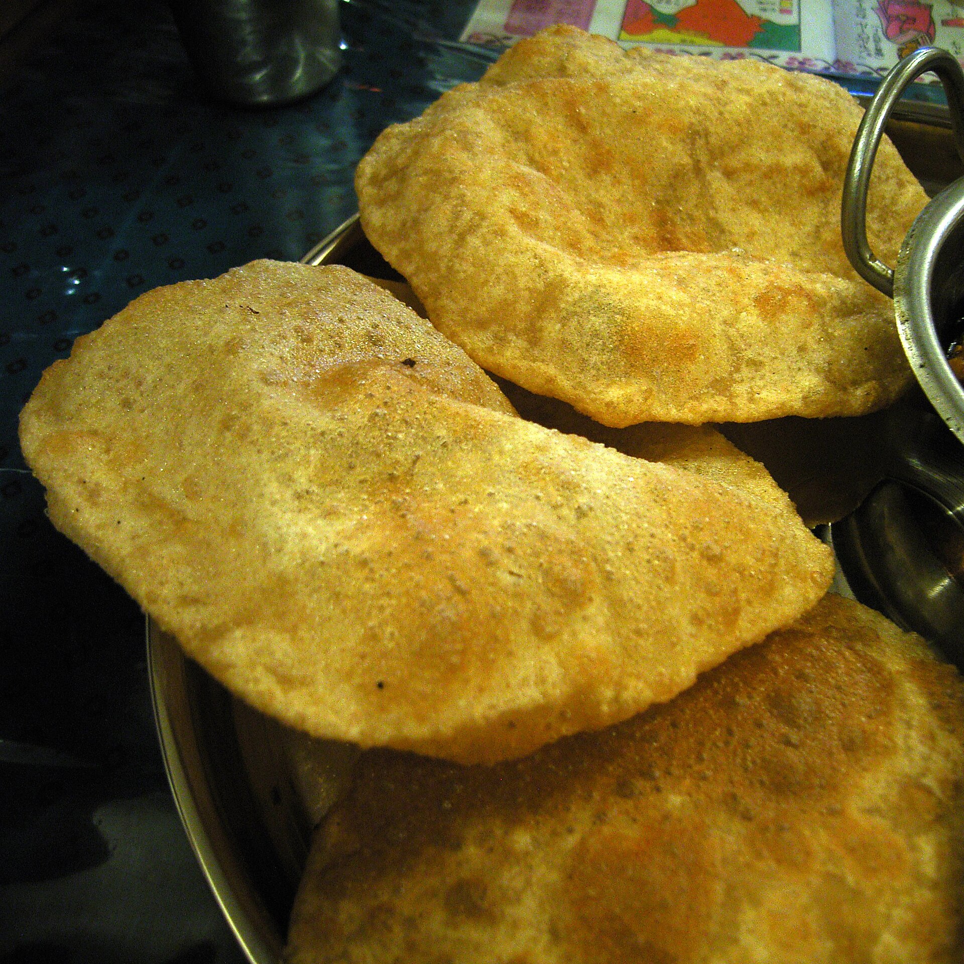 Photo de la recette « Puri (pain indien frit) »