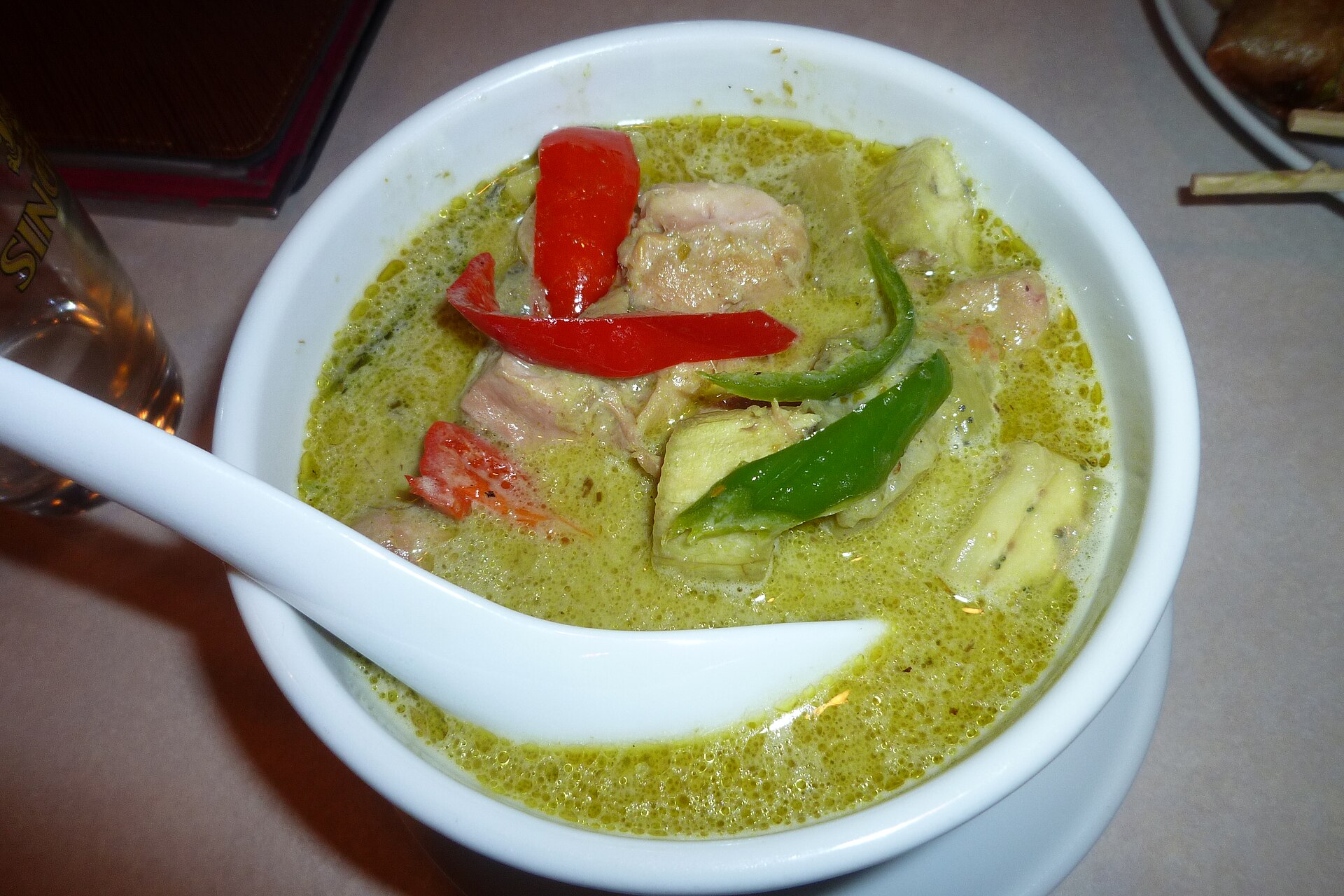 Photo de la recette « Curry vert thaï au poulet »