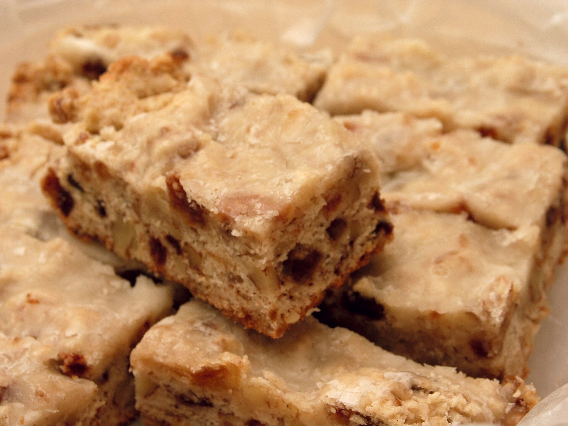 Photo de la recette « Barres aux dattes et aux noix »