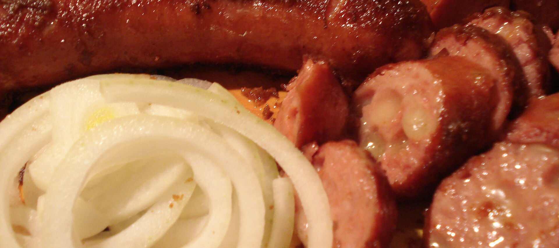 Photo de la recette « Käsekrainer, saucisse autrichienne et ses accompagnements »