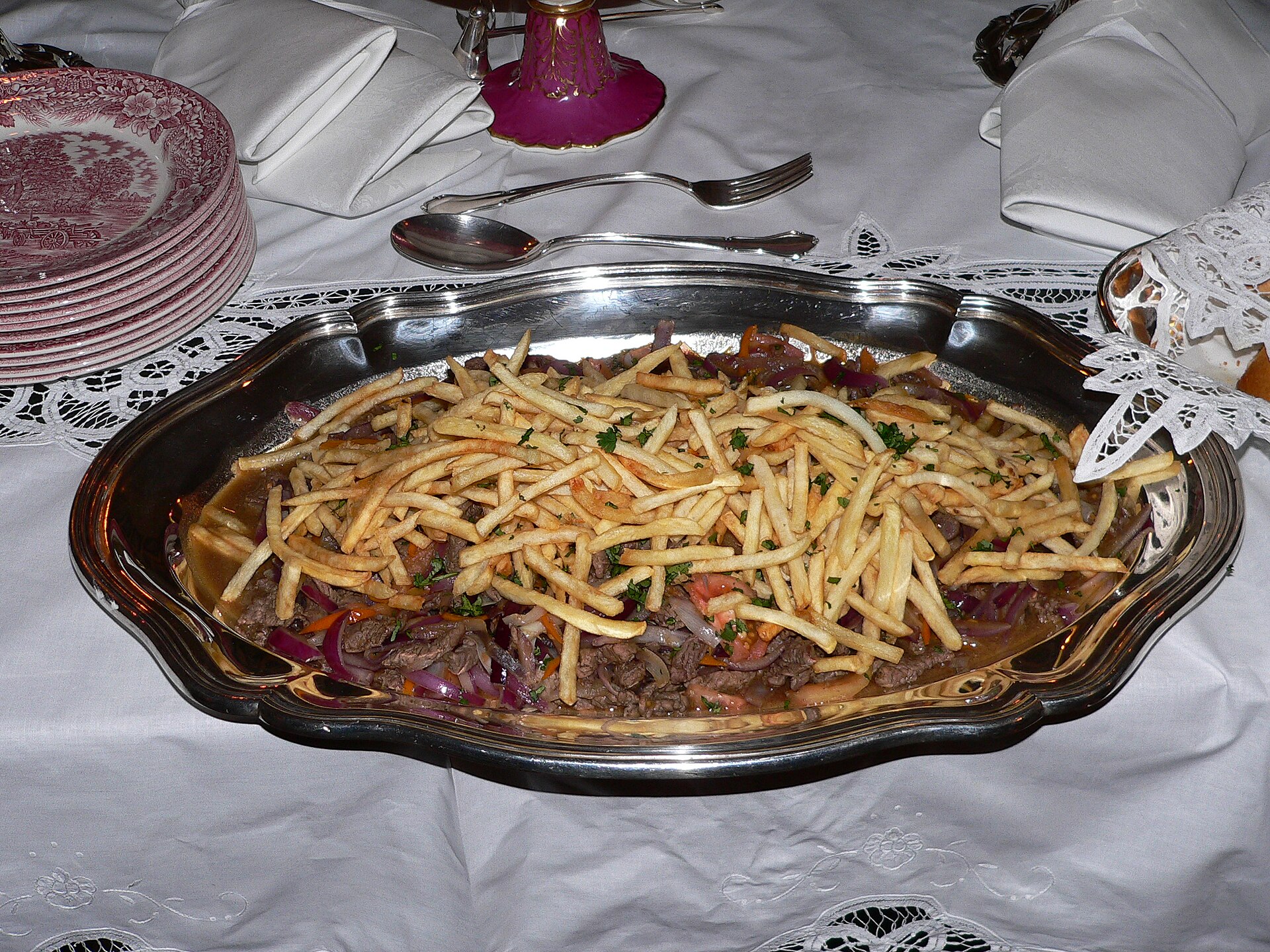 Photo de la recette « Lomo saltado (sauté de bœuf péruvien) »