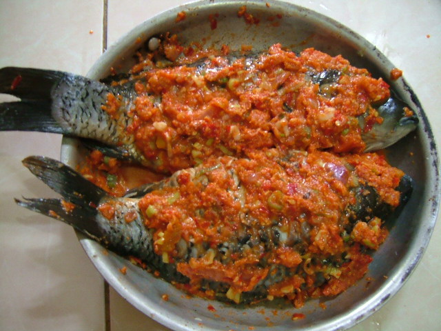 Photo de la recette « Pepes ikan (poisson vapeur indonésien) »