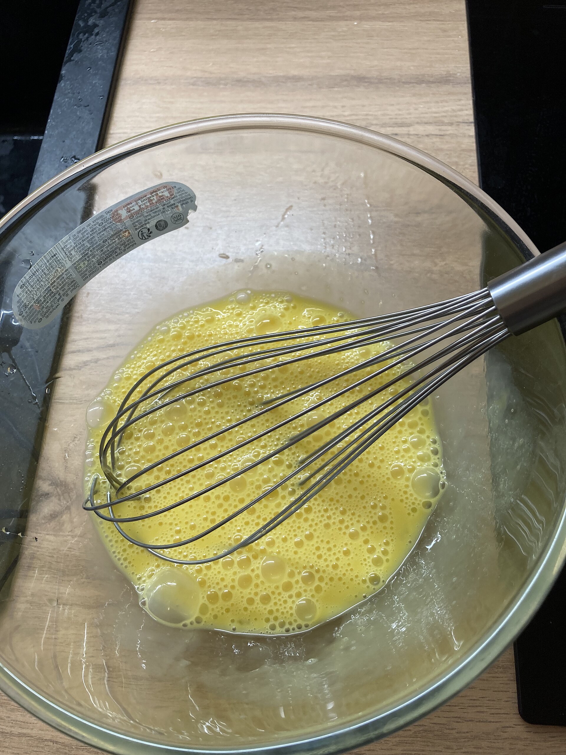 Photo de la recette « Gâteau de Savoie à la levure et à la vanille »