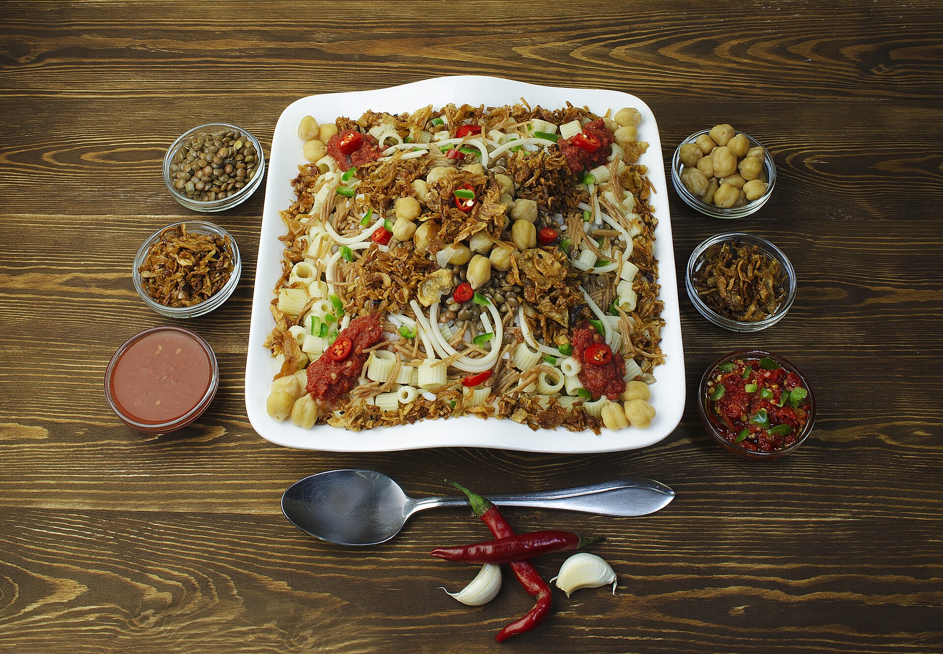Photo de la recette « Koshari égyptien (riz, pâtes et lentilles) »