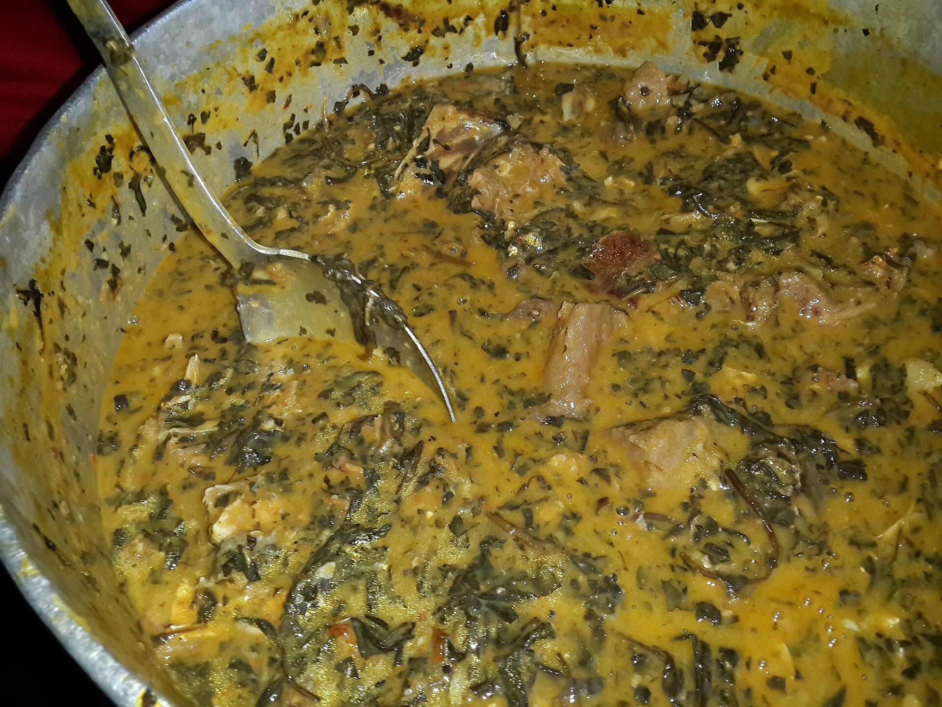 Photo de la recette « Ofe onugbu (soupe de feuilles amères) »
