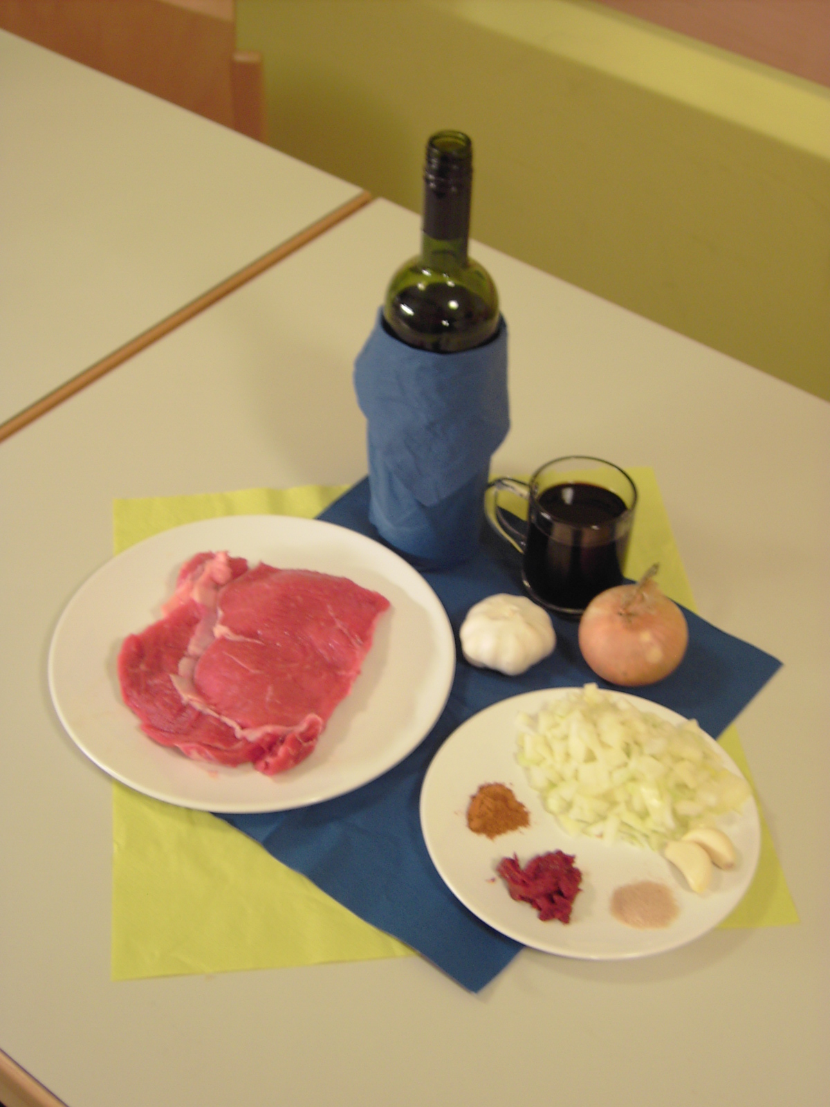 Photo de la recette « Zwiebelrostbraten à la sauce oignon au vin rouge »